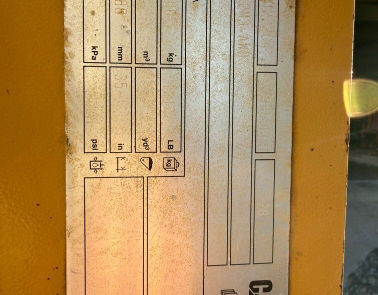 CATERPILLAR CATERPILLAR 12M3 AWD***IMMACULATE/REGISTERED***